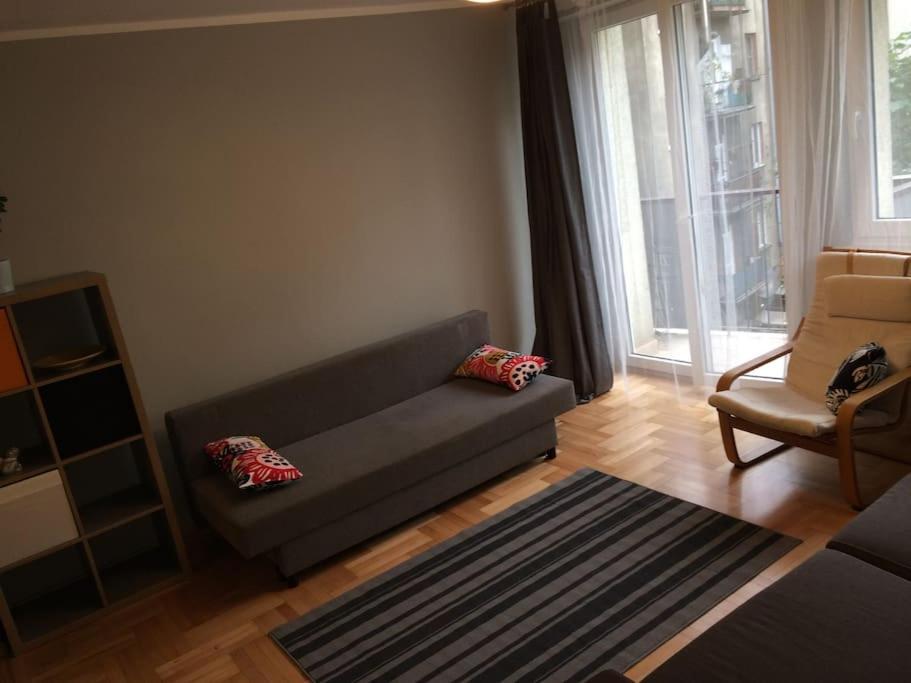 57 Lobzowska Bright Apartment Краків Екстер'єр фото